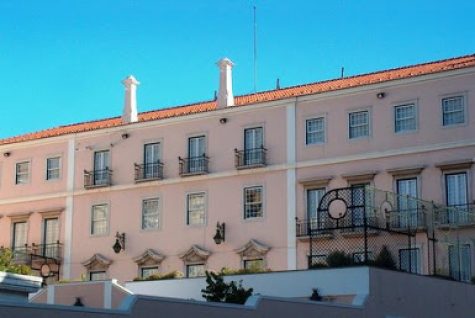 PALÁCIO COVA DA MOURA
